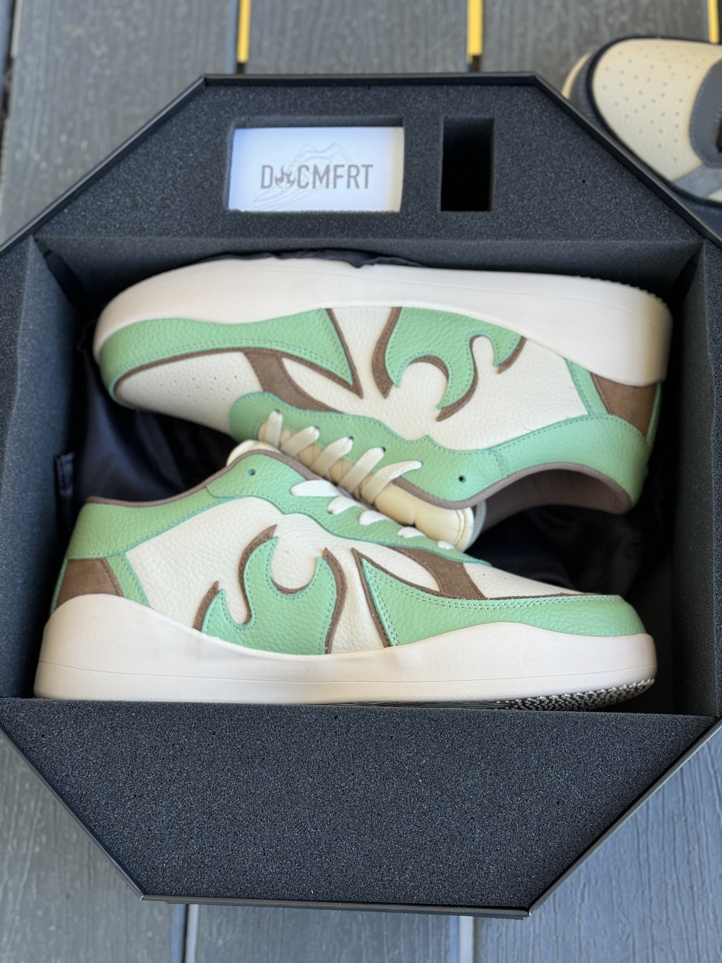 DSCMFRT 1.0 Sage Lifting Low Tops