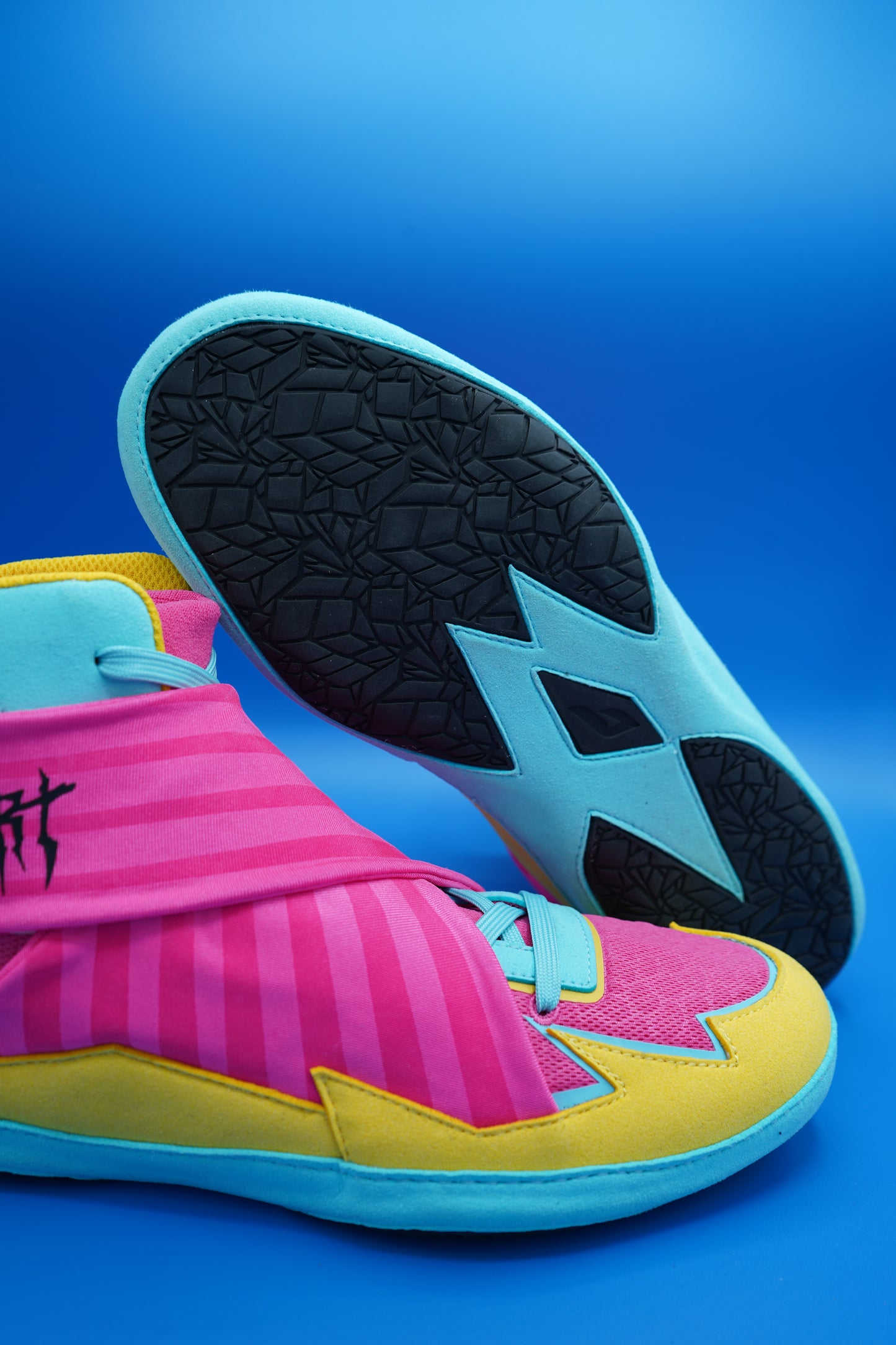 Cross-Face Wrestling Shoes