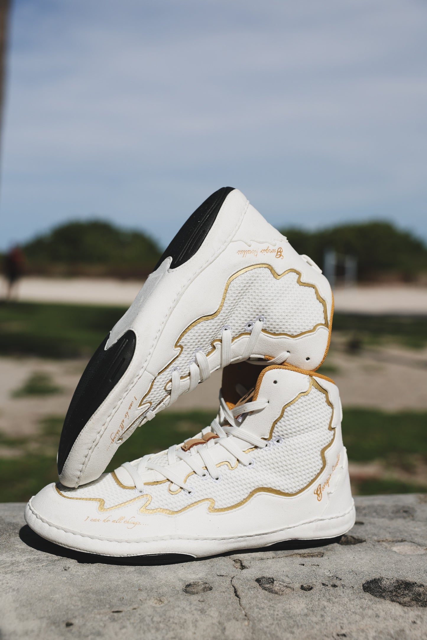 Georgio Poullas X Scavangers White/Gold